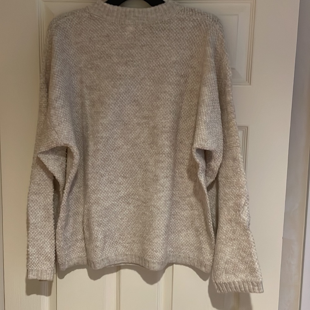 Treasure & Bond Cream Sweater in size Small - Picture 4 of 6